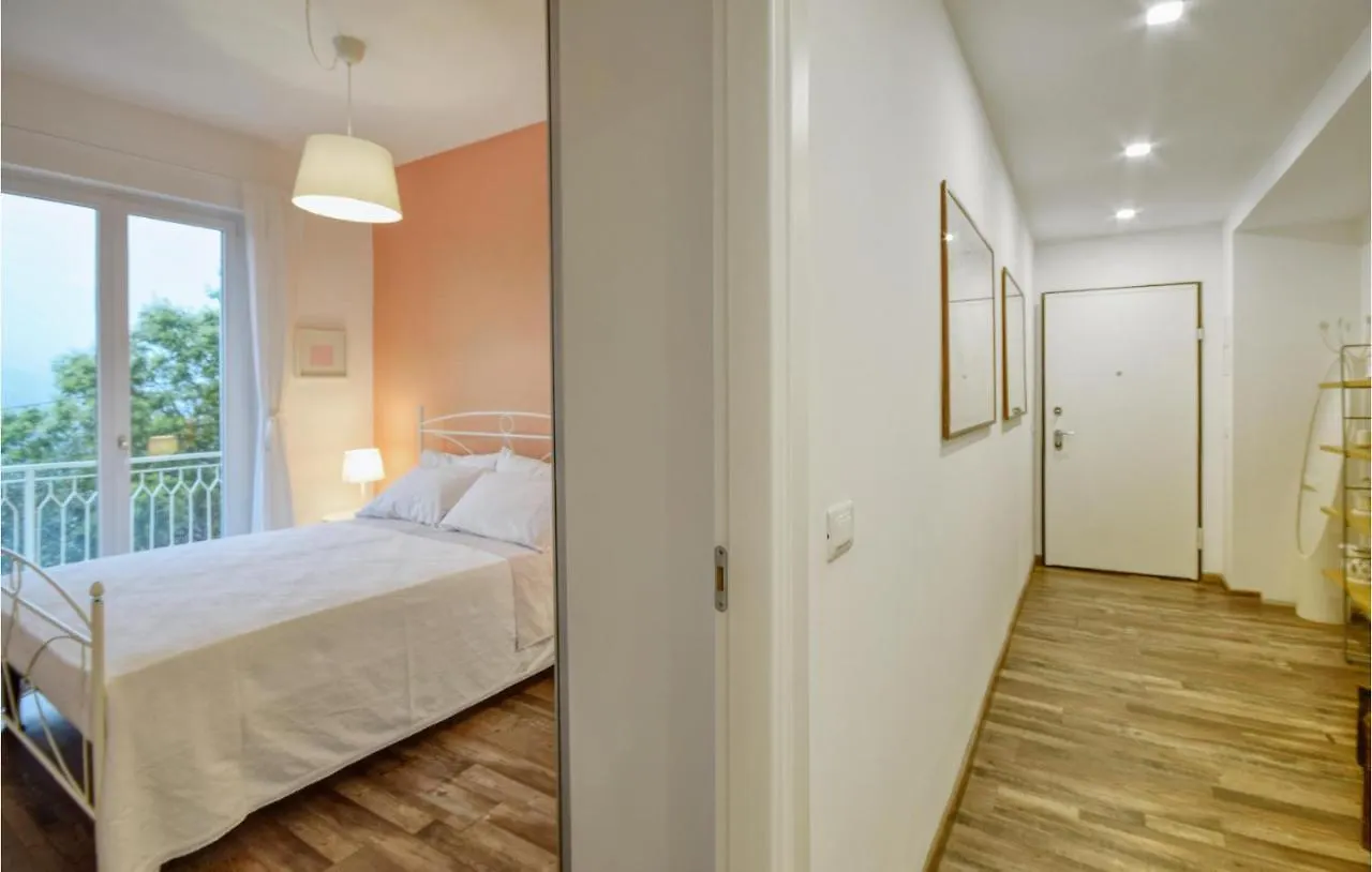 Lovely Apartment In San Bartolomeo Di Leiv